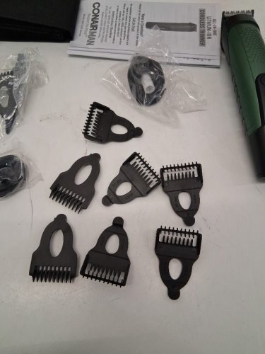 16pc mens conairman all in one lithium-ion cordless trimmer - BLACK/GREEN(MODEL: gmt1800c) image 4