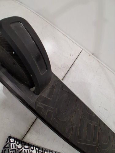Kids Jetson Omega Illuminated Electric Scooter - 8KM RANGE - 16KM/H - Black (Model: 1747518) image 5