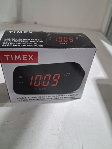 TIMEX DIGITAL DUAL ALARM CLOCK WITH AM/FM RADIO AND BATTERY BACKUP - BLACK (MODEL: T231B) image 2