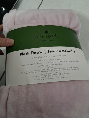 kate spade plush throw blanket - 60" x 70" - Pale pink (model: 1859162) image 3