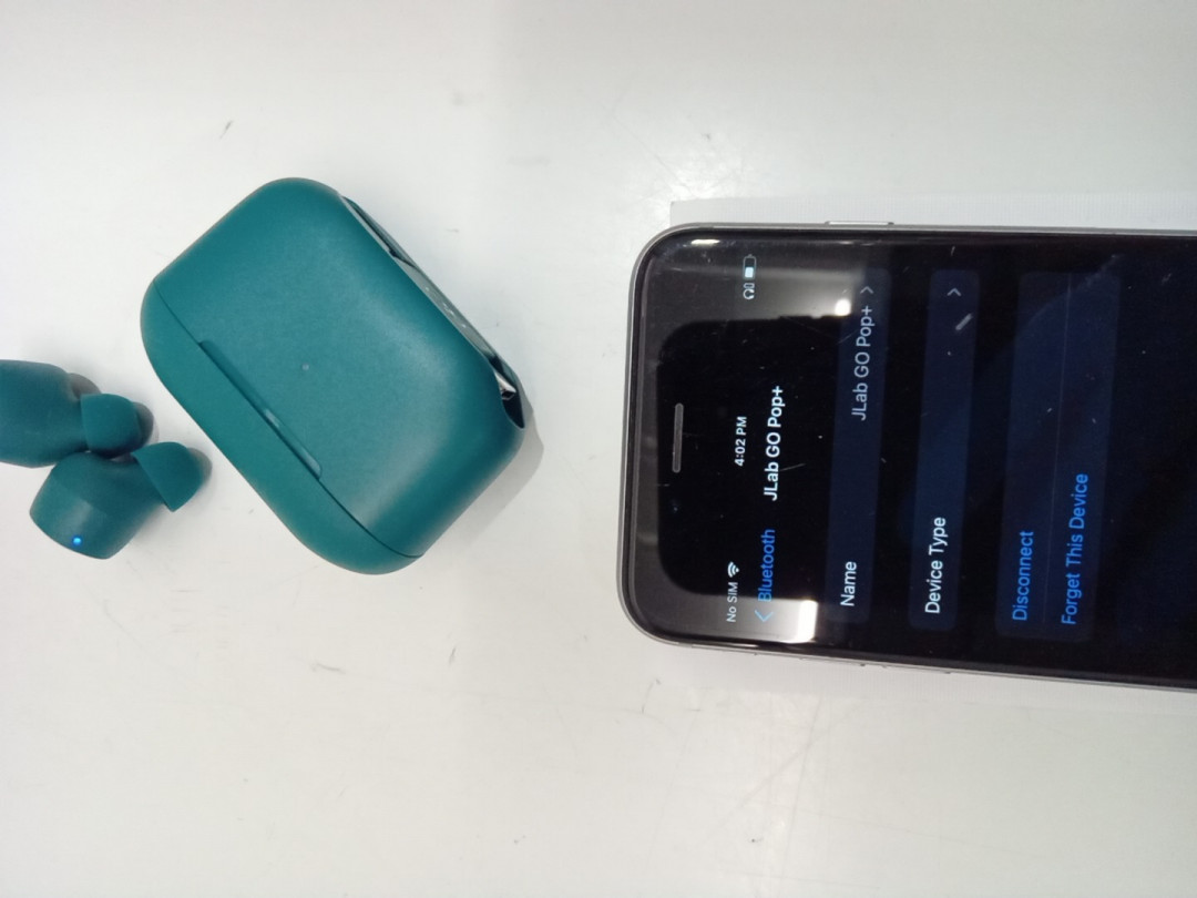 jlab gopop+ true BLUETOOTH wireless earbuds with charging case - 35+ hours playtime - teal (model: EBGAIRPOPRTEL124) image 5
