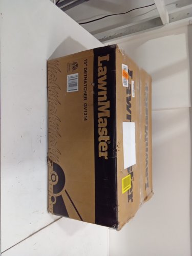 LawnMaster Electric Dethatcher and Scarifier - 10.5Gal Collection Bag - 15" - 13AMP (MODEL: GV1314) image 2