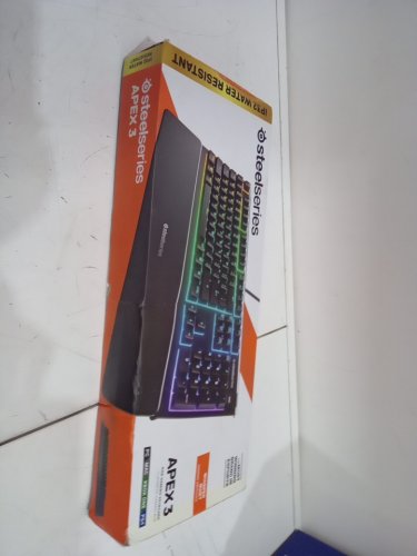 SteelSeries WIRED Apex 3 RGB Gaming Keyboard 10-Zone RGB Illumination IP32 Water Resistant - black (MODEL: kb-00014 / 64812) image 2