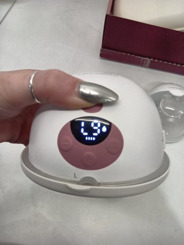 momcozy m5 smart wearable breast pumps with app control - white (model: bp380) image 7