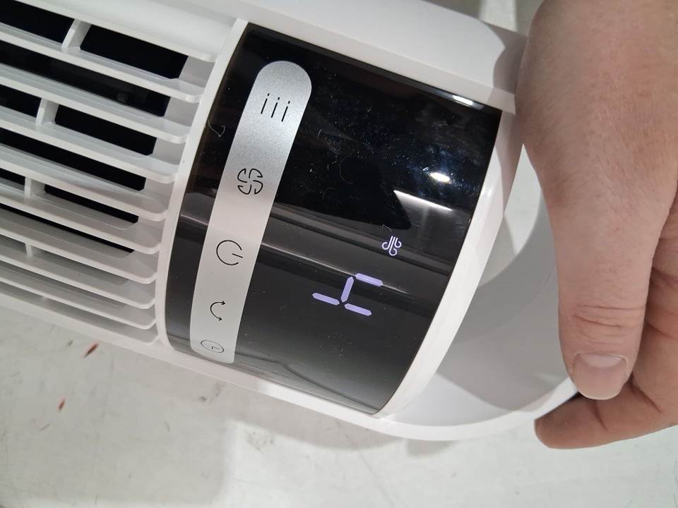 Dreo Cruiser TF117 Oscillating Tower Fan with Remote Control - 36" - White /silver (model: dr-htf017) image 6