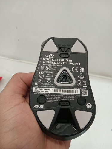 asus ROG gladius 3 wireless aimpoint gaming mouse with bluetooth connection - 36000dpi - black (model: P711 ROG GIII WL AIMPOINT) image 7