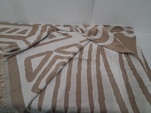 gugxiom multi-purpose boho chenille pet furniture cover for 2-3 cushion sofa - 71" x 118" - milk tea image 4