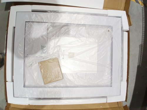 LED defogger mirror - 28" x 36" - Gold (Model: YJ3545) image 3
