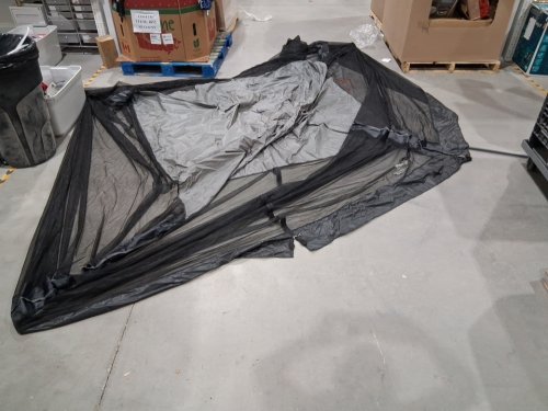 COLEMAN SCREENED CANOPY TENT WITH INSTANT SETUP 11FTX11FT - GREY image 2