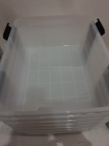 6PK IRIS STACK & PULL PLASTIC STORAGE BOXES WITH LOCKING LIDS - 30L (18.85'' X 14.38'' X 10.5'')- CLEAR WITH BLACK HANDLES image 4