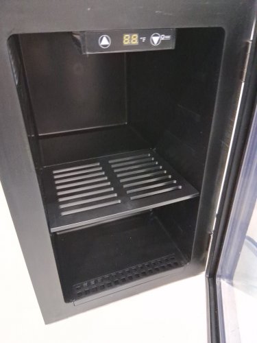 EUHOMY BEVERAGE REFRIGERATOR COOLER WITH 40°F-61°F DIGITAL TEMPERATURE CONTROL - 18L (HOLDS 25 CANS) - BLACK (MODEL: FWC008-11BL-CAEH /‎ WC-6B) image 4