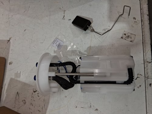 Electric Fuel Pump Module Assembly Compatible With 1998-2010 VW Beetle, 1999-2006 Golf, 1999-2005 Jetta (model: fp8424moz-c) image 3