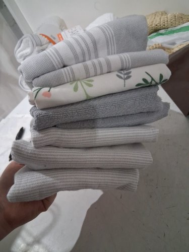 8PK MIKASA KITCHEN TOWELS - 17" X 28" - GREY/BUTTERFLIES (MODEL: 3400550) image 3