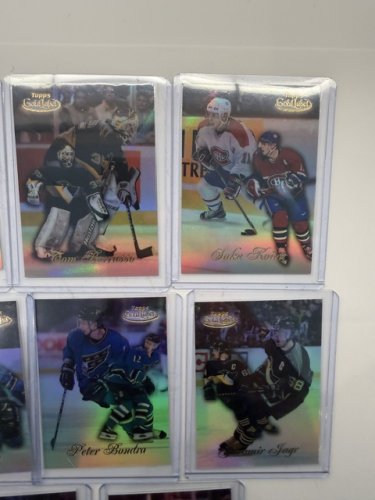 8 TOPPS GOLD LABEL 1999 HOCKEY CARDS image 8