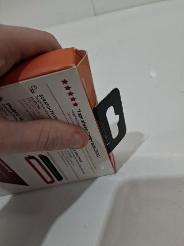 zagg iphone 16 pro glass screen protector image 3