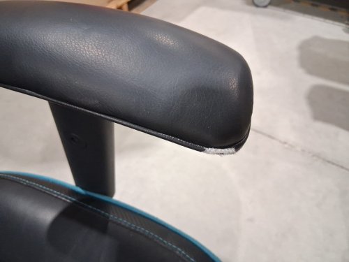DPS Centurion Gaming Chair with Adjustable Headrest  - Black/ Blue image 8
