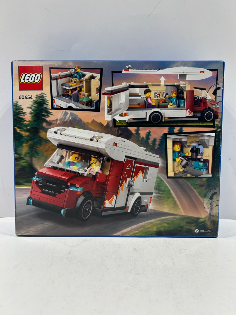 385pc Lego - city - holiday camper van (60454) image 4