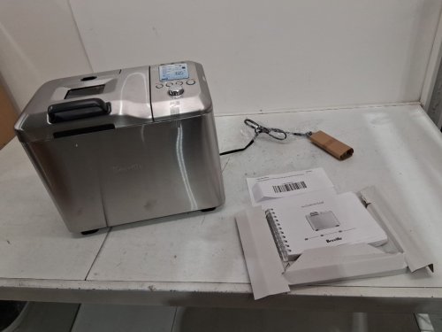 breville custom loaf digital bread maker - makes 2.5lbs loafs - brushed stainless steel (model: bbm800xl/a) image 2