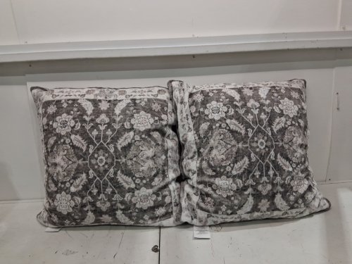 2PK Town & Country Living Washluxe Decorative Pillows - 22" - Grey/White (Model: 1901552) image 3
