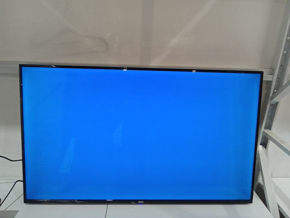 RCA 4K UHD LED TV - 60hz, 8.0ms Response Time, 16:9 - 58" - (Model: RTU5850) image 5