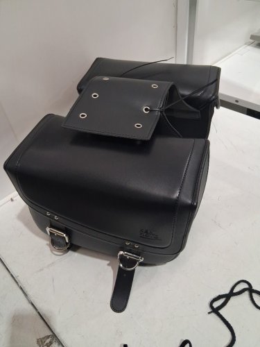 kemimoto Waterproof motorcycle Saddlebags - 15L - compatible with grom/ z125/ navi motorcycles - black/red image 3