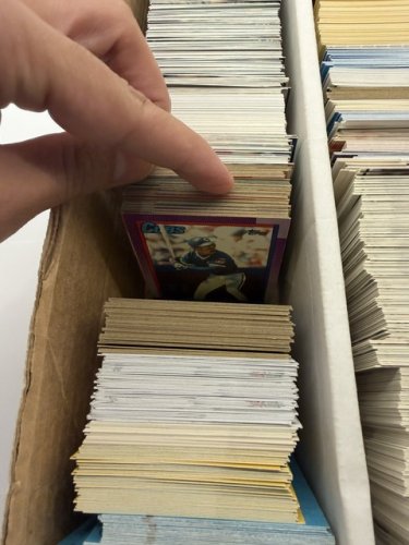 APPROX 1800+ ASSTD BASEBALL CARDS image 6