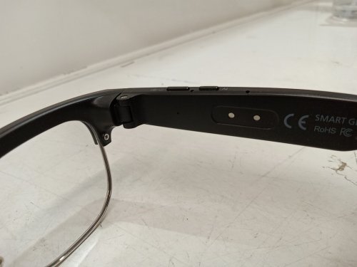 Booabei Smart AI Glasses with 8MP Camera, 4K Recording, and Photochromic Lenses - 150mm Frame - Black (Model: W630) image 6