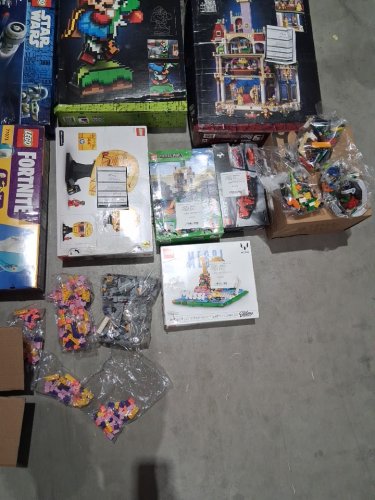 20+ ASSORTED LEGO SETS - star wars/mario/ pokemon  + MORE image 4