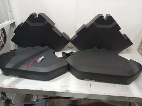 4PC Giantex 350 lbs Fillable Offset Patio Umbrella Base - BLACK (MODEL: NP13428) image 3