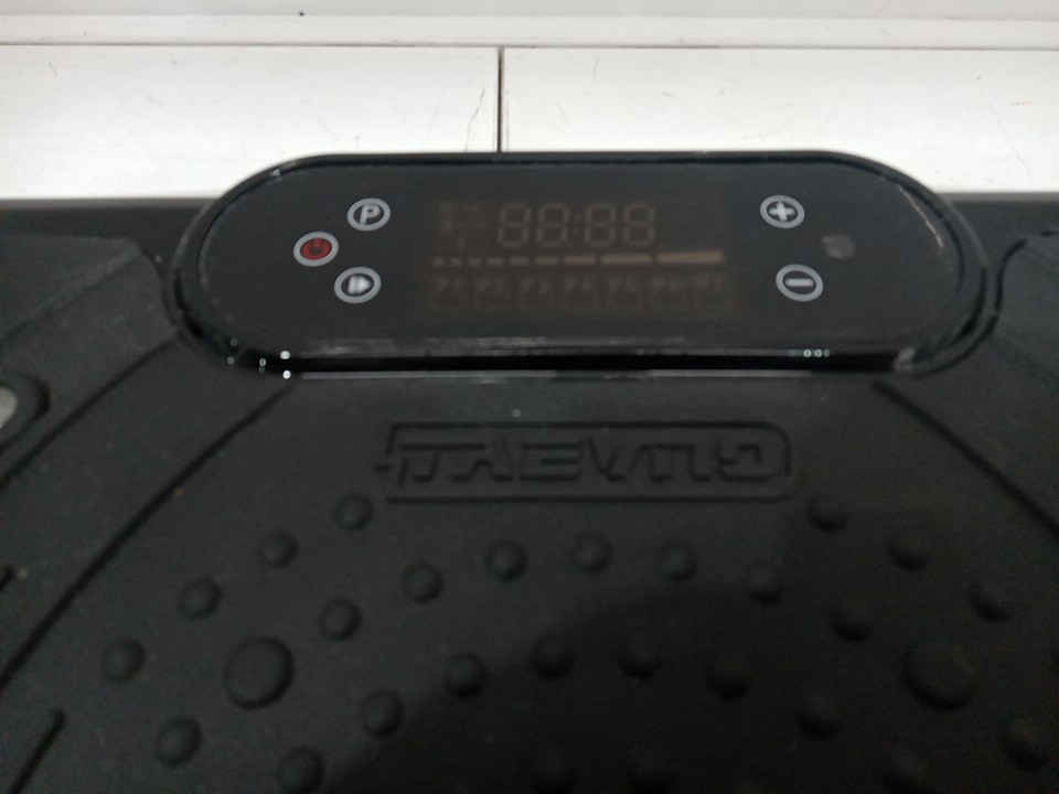 TAEVNO AUTOMATIC EXERCISE VIBRATION PLATE WITH REMOTE & BLUETOOTH CONNECTION - 450LBS CAPACITY - BLACK image 6