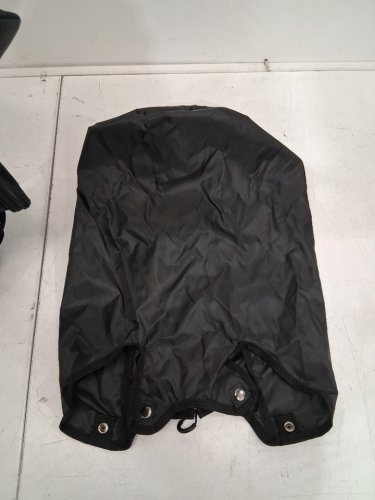 TaylorMade Pro Stand golf bag with 8 dividers and carry strap - black (Model: N2631901) image 9