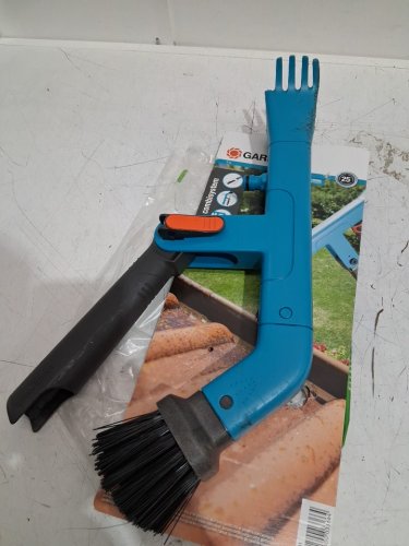 Gardena combisystem adjustable duel-ended gutter cleaner - blue/black (model : ‎ 03651-20) image 5