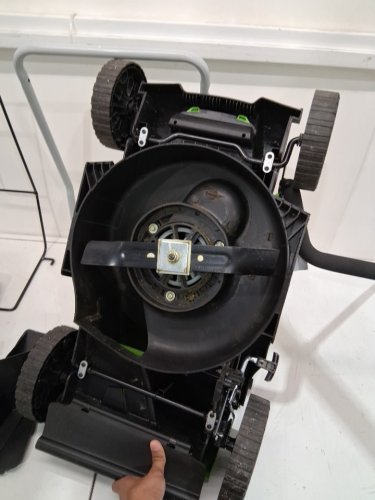 greenworks corded electric lawn mower - 14" - 9AMP - black/green (model: lma123) image 5