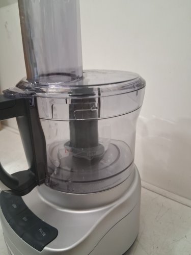CUISINART 2-SPEED FOOD PROCESSOR - 8 CUP CAPACITY - SILVER (MODEL: FP-8C) image 4