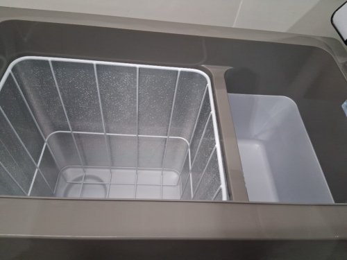 VEVOR PORTABLE REFRIGERATOR/FREEZER FOR CAR/TRUCK AND HOME - 58QT(55L) - GREY (MODEL: CF55) image 2