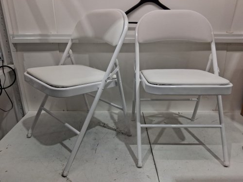 2PK vinyl-padded folding chairs - white image 4