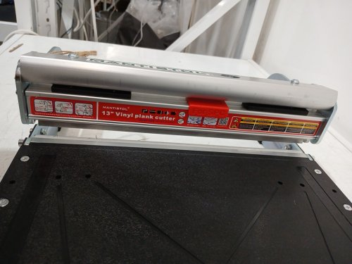 MantisTol pro vinyl floor cutter for LVP, WPC, LVT, SPC, VCT, PVC & rigid core cinyl plaknk - 13" (model:  LVT-330BC) image 2