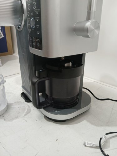 Ninja Creami Swirl 13-in-1 soft serve Ice Cream and Frozen Treat machine - black/grey/silver (model: NC701C) image 6