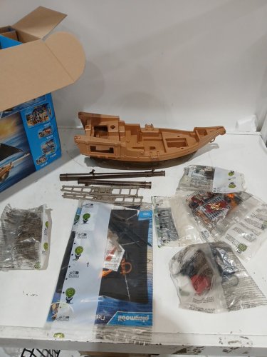 137PC Playmobil Large Pirate Ship - Ages 4-10yrs - brown/black/red (MODEL: 71530) image 4