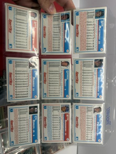 APPRX 500+ 1986 SPORTFLICS BASEBALL CARDS (LOTS OF BIG NAMES) image 6