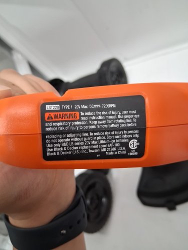 BLACK+DECKER 3-IN-1CORDLESS  STRING TRIMMER, EDGER, and LAWN MOWER with 2 batteries, and charger - 6.5 AMP - ORANGE/BLACK (MODEL : MTC220/lst220) image 9