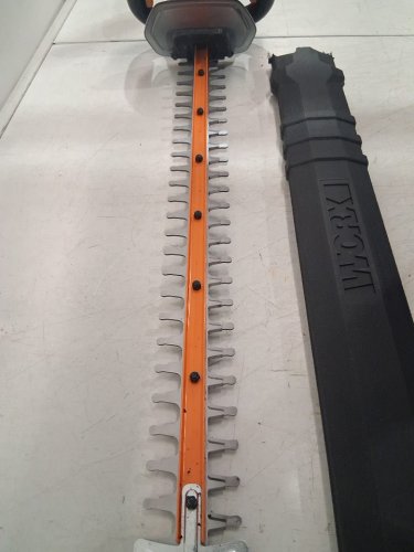 WORX CORDLESS HEDGE TRIMMER *TOOL ONLY* - 24" - 40V - BLACK/ORANGE (MODEL: WG284.9) image 8