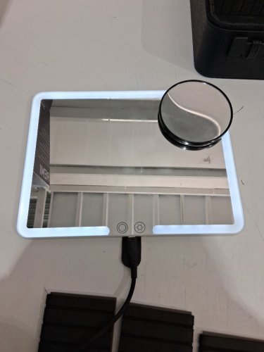 SHEFFIELD LABS CORDLESS REMI TRAVEL VANITY CASE SMART LED MIRROR (MODEL:MR795/2686868) image 4