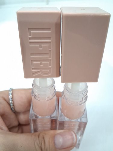 2 Maybelline new york Hydrating Hyaluronic Acid Lifter Lip Glosses - 5.4ml each - 002 ice image 4