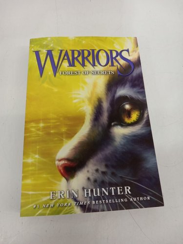 (PAPERBACK) WARRIORS: THE PROPHECIES BEGIN SERIES (BOOK 3) "FOREST OF SECRETS" BY ERIN HUNTER image 2