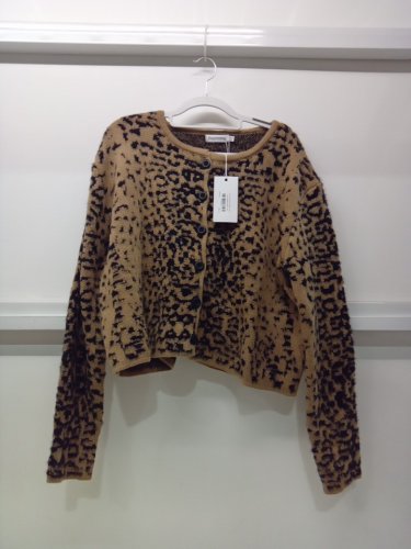 woman's Kahli Leopard Print Cardigan - 6 - leopard image 2