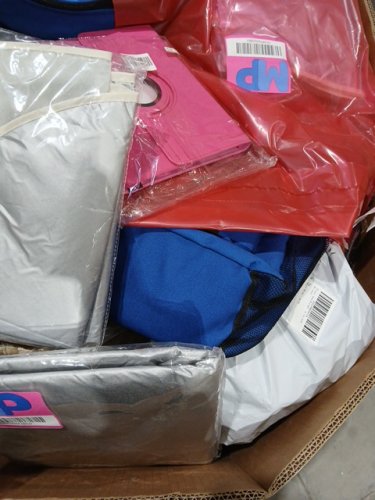 assorted MIXED item MYSTERY PALLET - VARIOUS PRODUCTS - aprox 300+ - (pallet #22) image 4