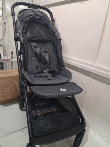 ERGOBABY METRO 3 COMPACT ALL IN ONE COMPACT LIGHTWEIGHT TRAVEL BABY STROLLER - ONYX BLACK (MODEL: METRO3ONYX) image 3