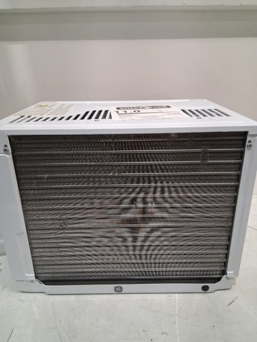GE APPLIANCES ELECTRONIC WINDOW AIR CONDITIONER - 5,000 BTU - 150SQ.FT - WHITE (MODEL: AWAS05BWFC) image 6