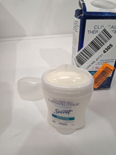 Secret Clinical Strength Invisible Solid Antiperspirant and Deodorant - Fast Acting - 45g image 3